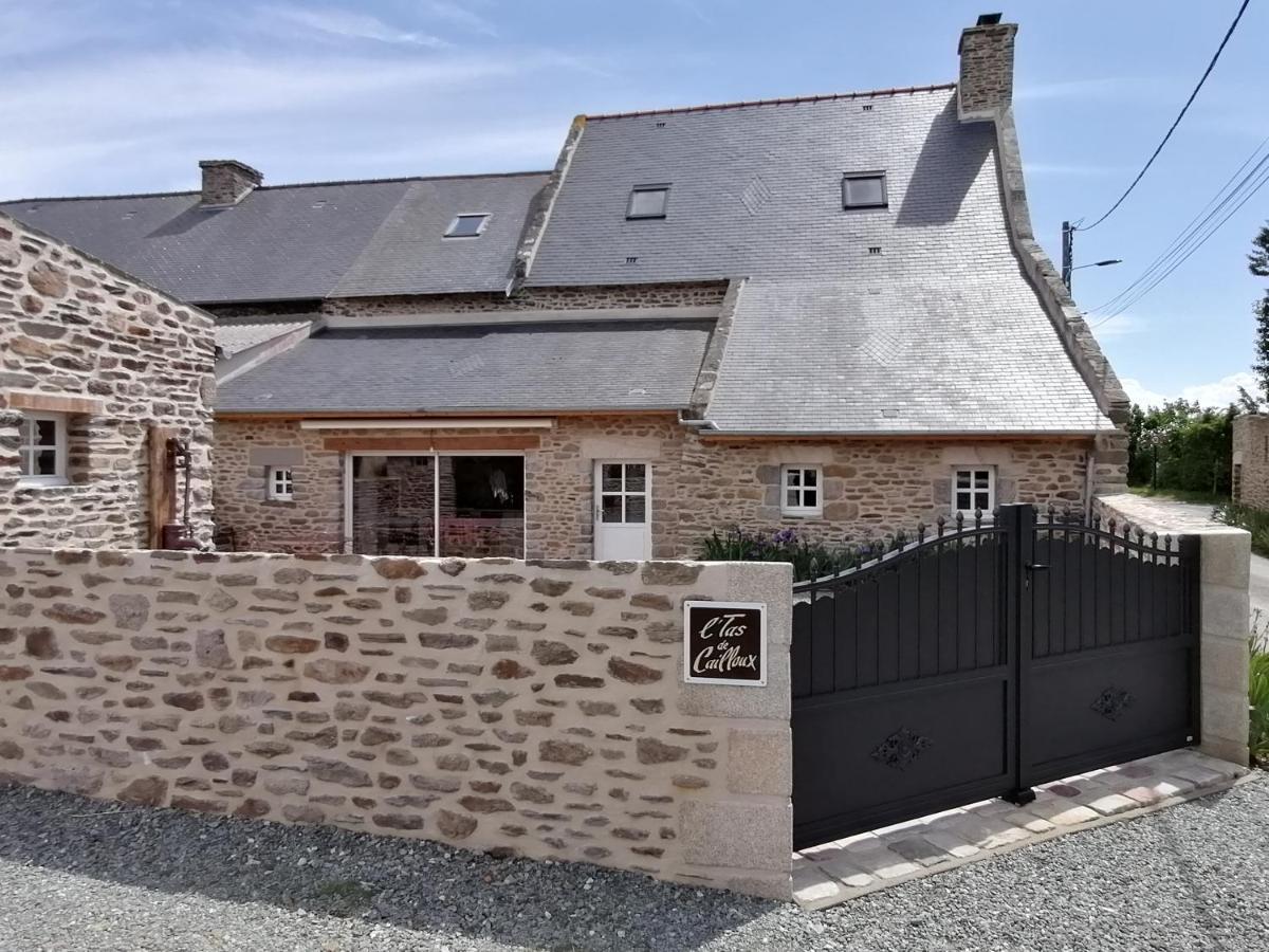 L'Tas De Cailloux Bed & Breakfast Cancale Ngoại thất bức ảnh